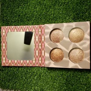 Wild & Radiant baked illuminating & bronzing palette